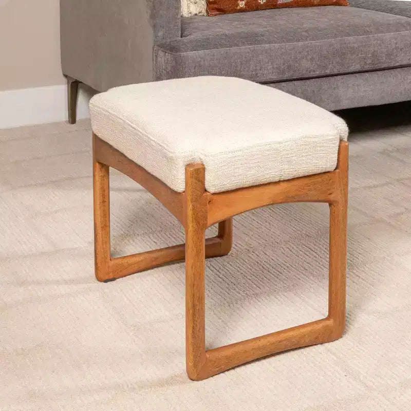 Tabouret en bois de manguier et bouclette, naturel