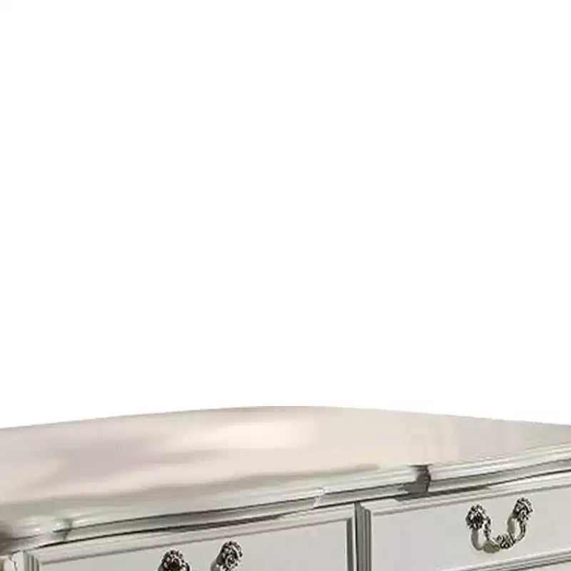 Canapé de 241 cm en cuir synthétique Dresde, assise moelleuse et accents sculptés