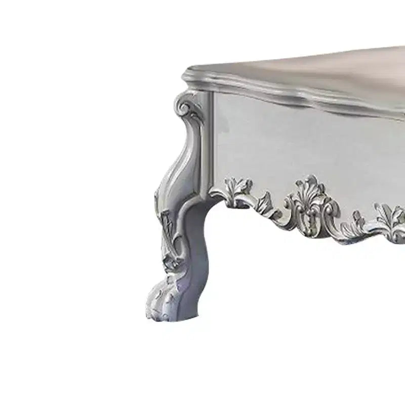 Canapé de 241 cm en cuir synthétique Dresde, assise moelleuse et accents sculptés